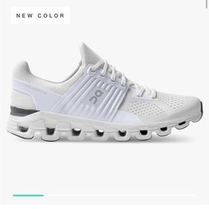 NEW IN BOX ON CLOUD SWIFT